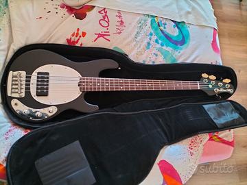 Basso Musicman Sub5 San Luis California 