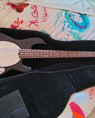 Basso Musicman Sub5 San Luis California 