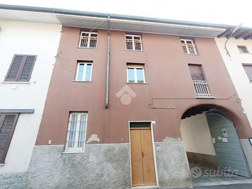 CASA INDIPENDENTE A LENTATE SUL SEVESO