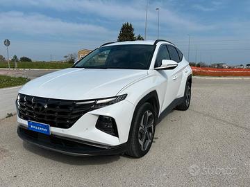 Hyundai Tucson full Hybrid 