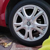 4 cerchi e 4 gomme alfa romeo mito 