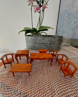 Arredo vintage casa delle bambole
