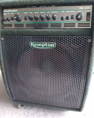 Amplificatore combo per  basso elettrico