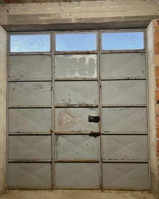 Portone in ferro