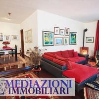 Porzione di villa in centro a Noale Rif. GL1608