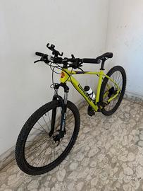 Mountain Bike Lombardo – Come Nuova