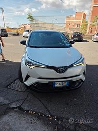 autotoyota chr 2020 hybrid