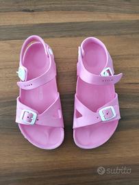 Sandali hotsell birkenstock plastica