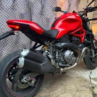Ducati Monster 821