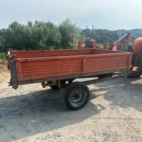 Rimorchio agricolo