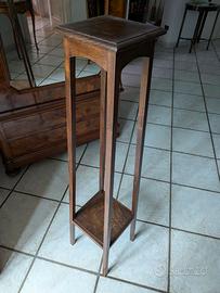 Colonnina porta vaso