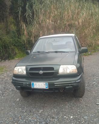 suzuki vitara 3000 trattabili 