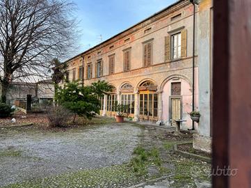 VILLA SINGOLA A ADRO