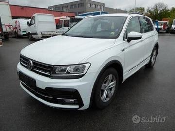 Volkswagen Tiguan 2.0 TDI 150 Cv DSG 4MOTION+Fari 