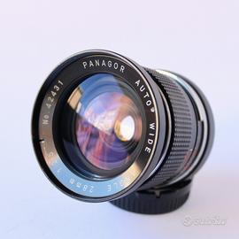 Panagor Auto Wide Angle 28mm f/2.5 con attacco FD
