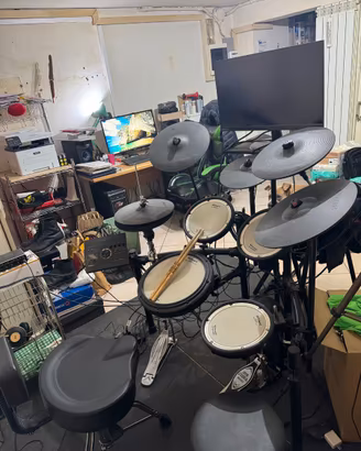 V-DRUMS Roland TD-17KVX2 + accessori