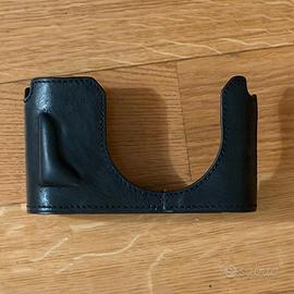 Custodia in pelle per Leica Q3