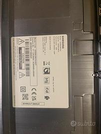 Tv samsung ue50au8070u