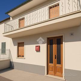 CASA SEMINDIPENDENTE A MASIO