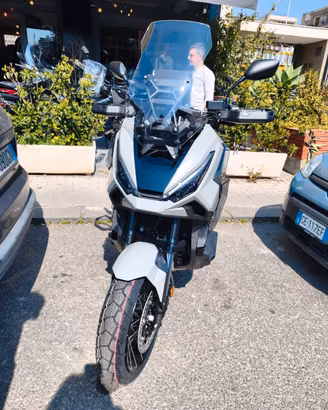 honda xadv 750 