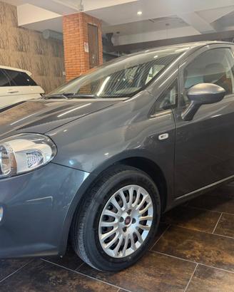 Fiat Punto 1.4 8V 5 porte Easypower Street