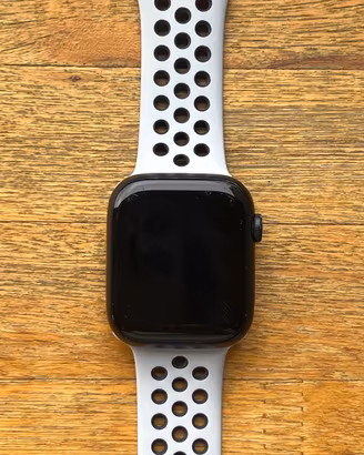 Apple Watch Series 7 45mm (Batt 87%) + MagSafe Duo