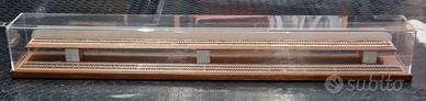 Teca con base di legno per modelli Ferroviari 1:87