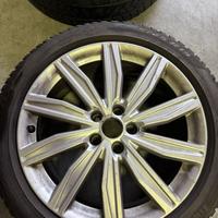 Cerchi e gomme Audi r19