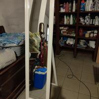 specchio a figura intera