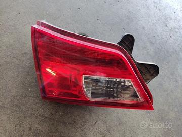 Fanale post sx int SUBARU OUTBACK
