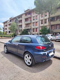 Alfa Romeo 147