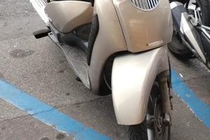 APRILIA SCARABEO 150