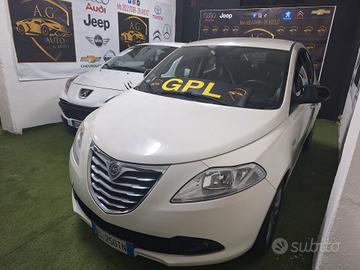 Lancia Ypsilon 1.2 69 CV 5 porte GPL Ecochic Gold