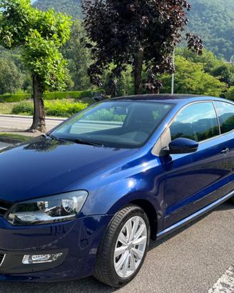 Volkswagen Polo 1.6 TDI blu metallizzato