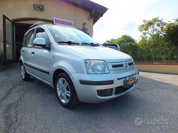 FIAT PANDA 1.2 EMOTION