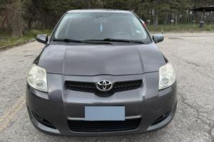 toyota AURIS automatica