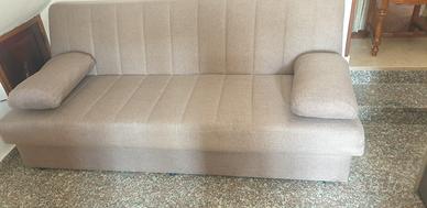 Divano letto. 
