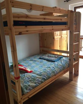 Letto a castello matrimoniale in legno Flexa