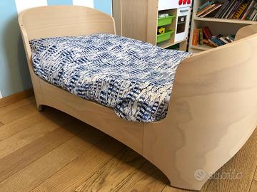 Lettino montessorriano danese Leander