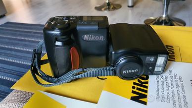Nikon coolpix 950 completa di scatola e acceasori
