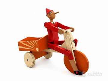 PINOCCHIO IN TRICICLO, Legno Dipinto Anni 50