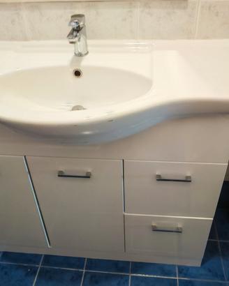mobile bagno con lavabo 