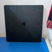PlayStation 4 Slim 500GB + Controller + 3 Giochi