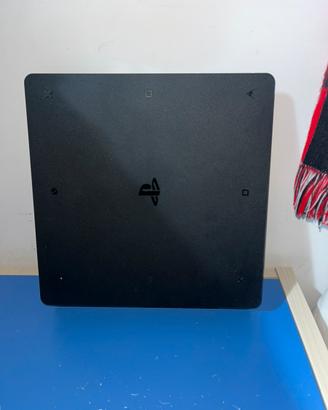 PlayStation 4 Slim 500GB + Controller + 3 Giochi