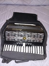 Fisarmonica 120 bassi