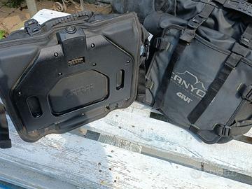 Borse laterali GIVI Canyon GRT 720 b