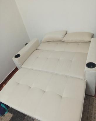 Divano. 2 posti letto