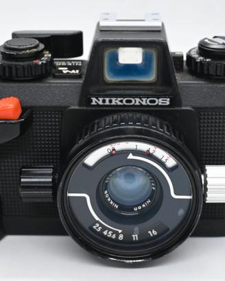 Nikonos IV A + 35mm Nikkor