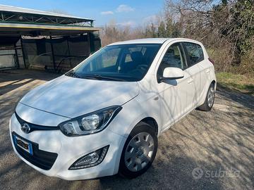 Hyundai i20 i20 I 2012 5p 1.1 crdi Classic