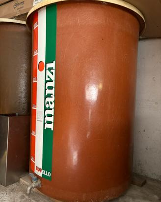 N* 2 Botti da vino in Vetroresina